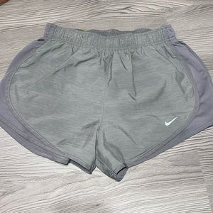 gray nike shorts